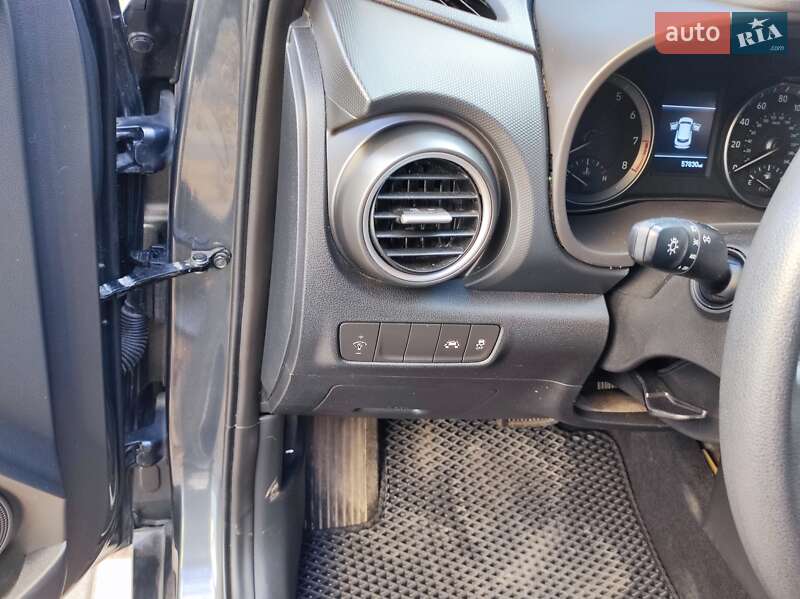 Внедорожник / Кроссовер Hyundai Kona 2018 в Раздельной фото 13 Внедорожник / Кроссовер Hyundai Kona 2018 в Раздельной