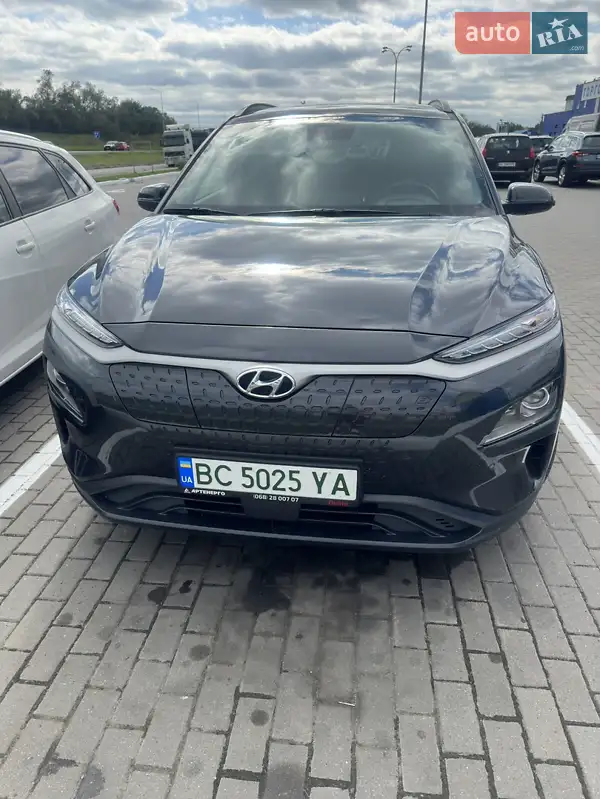 Hyundai Kona 2020 VIN KM8K33AG4MU121931 фото оголошення 19 з 54