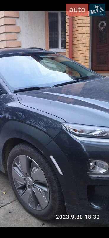 Позашляховик / Кросовер Hyundai Kona 2020 в Стрию