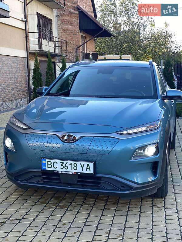 Позашляховик / Кросовер Hyundai Kona 2020 в Львові