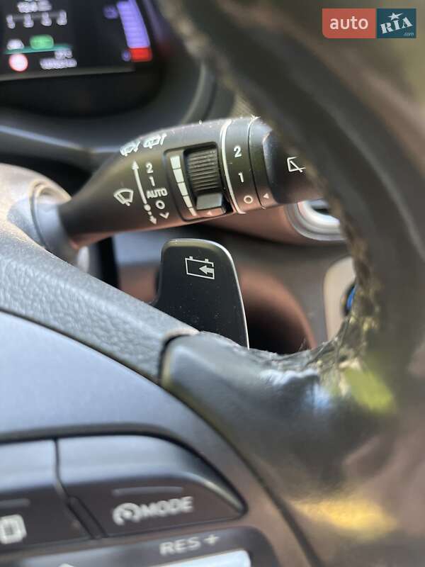 Позашляховик / Кросовер Hyundai Kona 2019 в Луцьку