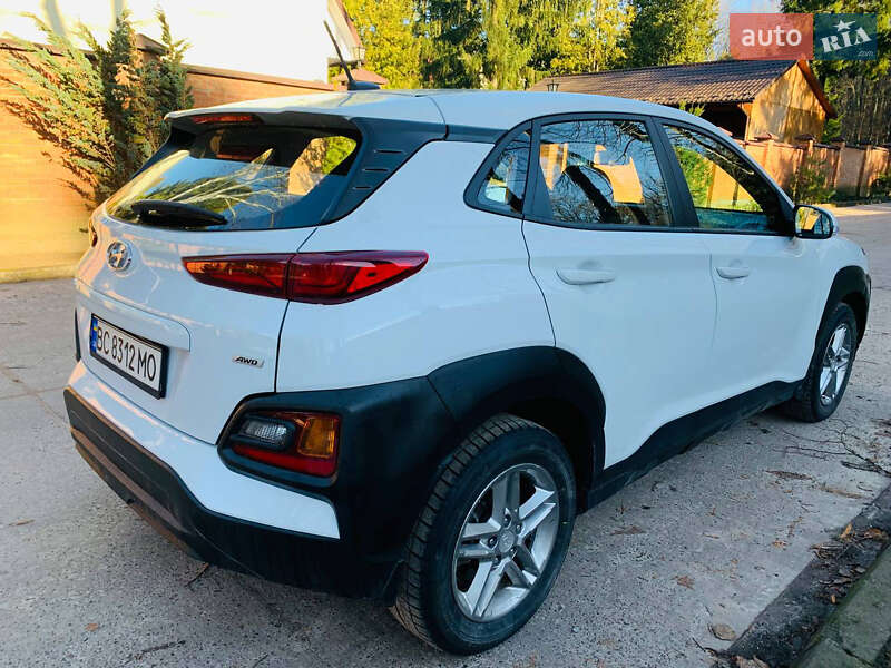 Внедорожник / Кроссовер Hyundai Kona 2018 в Львове
