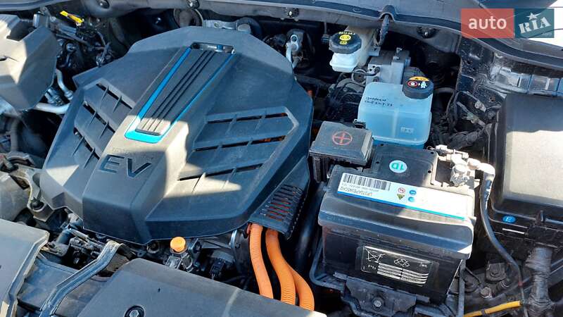 Внедорожник / Кроссовер Hyundai Kona 2019 в Днепре