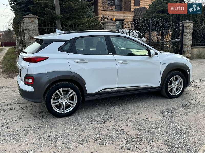 Внедорожник / Кроссовер Hyundai Kona 2020 в Виннице