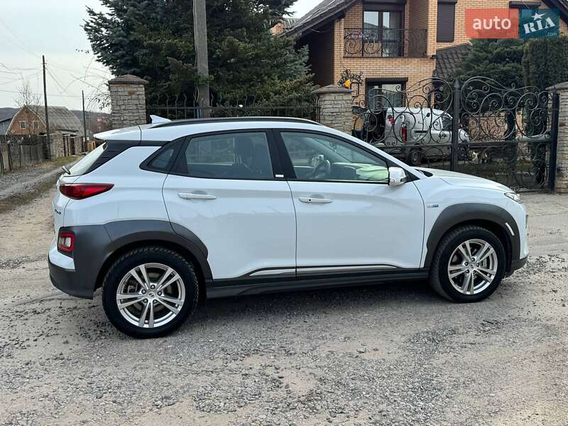 Внедорожник / Кроссовер Hyundai Kona 2020 в Виннице