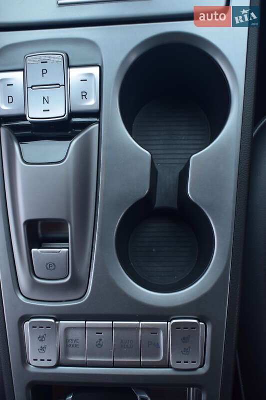 Внедорожник / Кроссовер Hyundai Kona 2019 в Черновцах