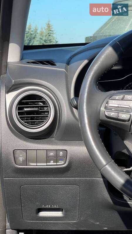 Внедорожник / Кроссовер Hyundai Kona 2018 в Житомире