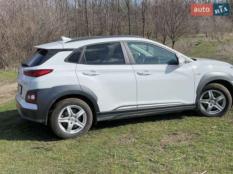 Позашляховик / Кросовер Hyundai Kona 2019 в Кривому Розі
