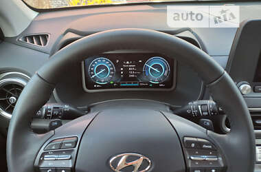 Внедорожник / Кроссовер Hyundai Kona 2023 в Житомире