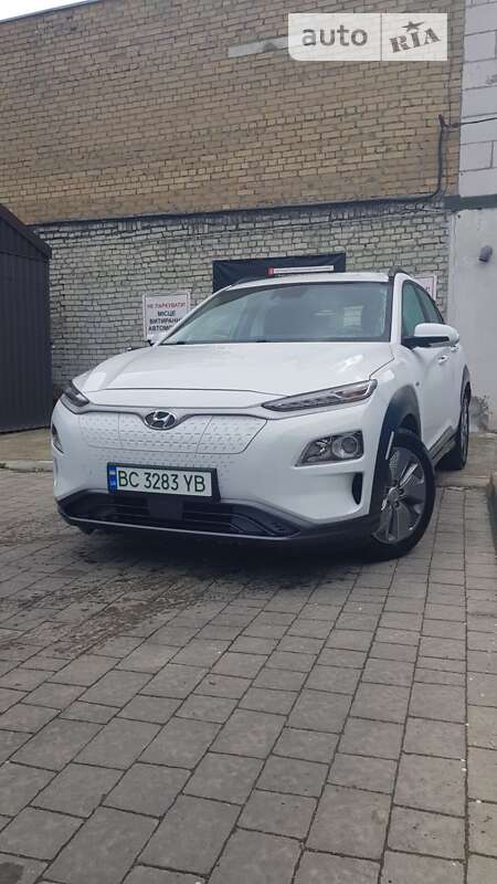 Позашляховик / Кросовер Hyundai Kona 2020 в Львові