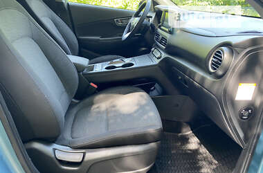 Позашляховик / Кросовер Hyundai Kona 2019 в Радивиліві