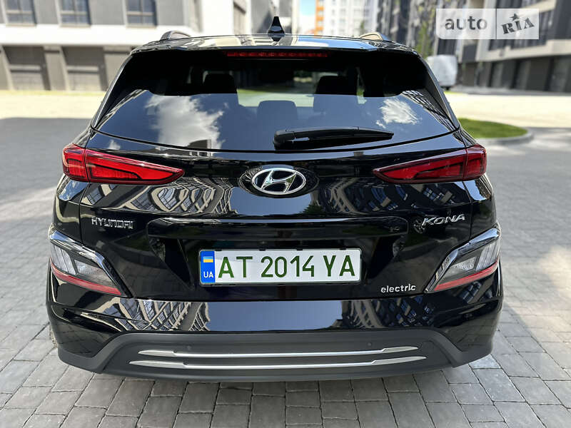 Внедорожник / Кроссовер Hyundai Kona 2022 в Ивано-Франковске