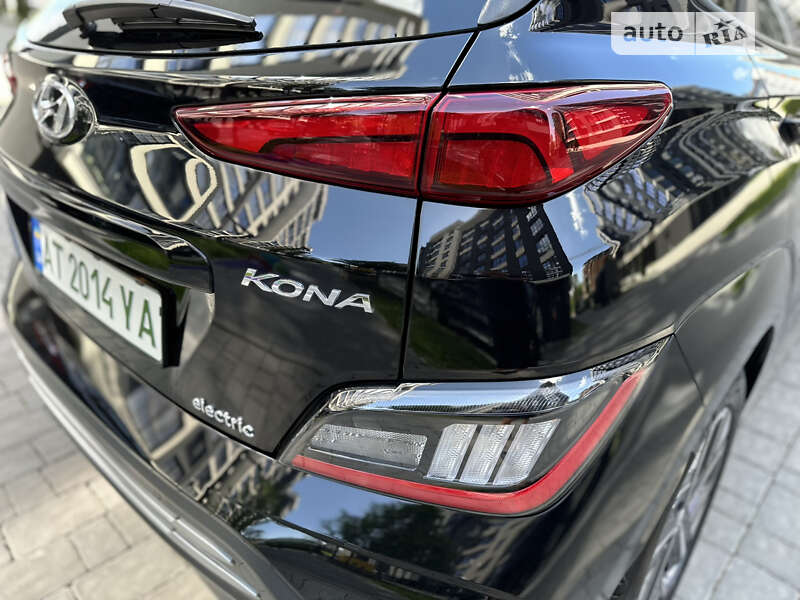 Внедорожник / Кроссовер Hyundai Kona 2022 в Ивано-Франковске