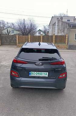 Внедорожник / Кроссовер Hyundai Kona 2020 в Тернополе
