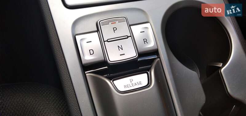 Внедорожник / Кроссовер Hyundai Kona 2018 в Одессе