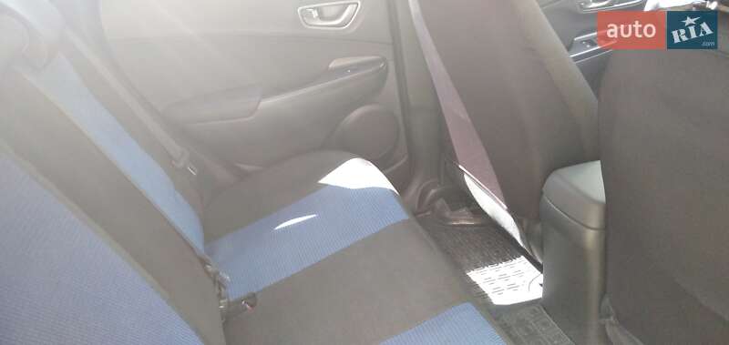 Внедорожник / Кроссовер Hyundai Kona 2018 в Одессе