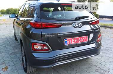 Позашляховик / Кросовер Hyundai Kona 2020 в Дубні