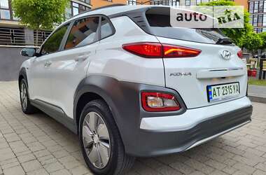 Позашляховик / Кросовер Hyundai Kona 2019 в Івано-Франківську