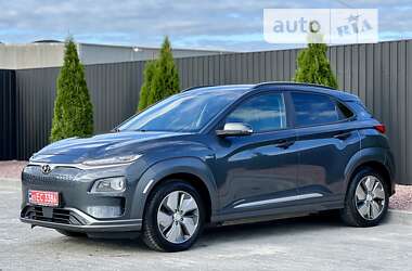 Внедорожник / Кроссовер Hyundai Kona 2018 в Тернополе