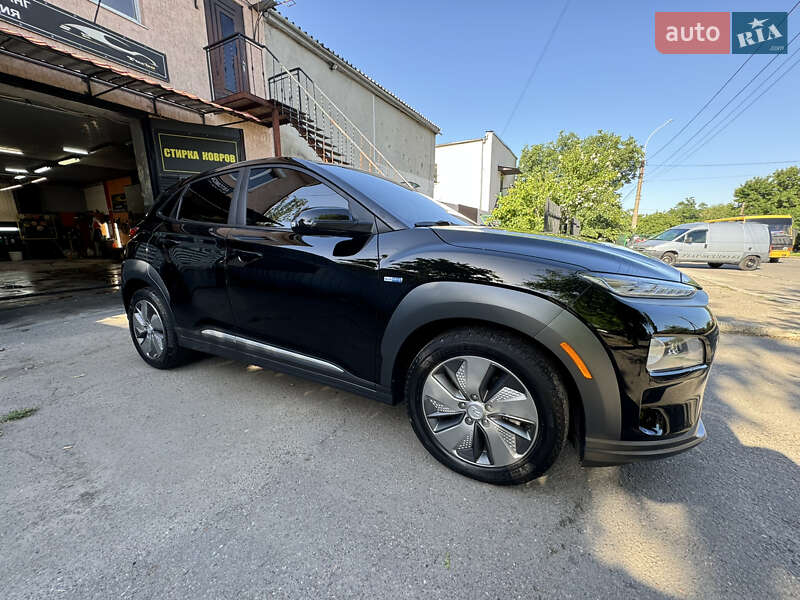 Внедорожник / Кроссовер Hyundai Kona 2018 в Николаеве