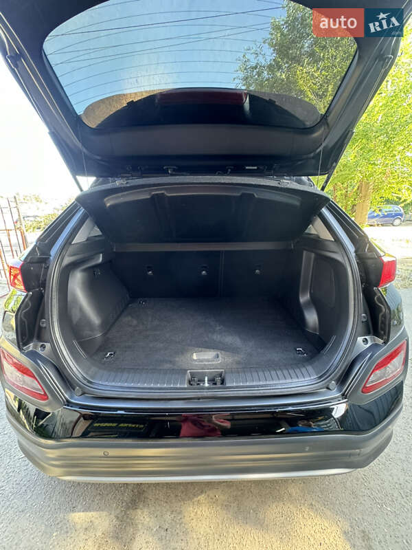 Внедорожник / Кроссовер Hyundai Kona 2018 в Николаеве