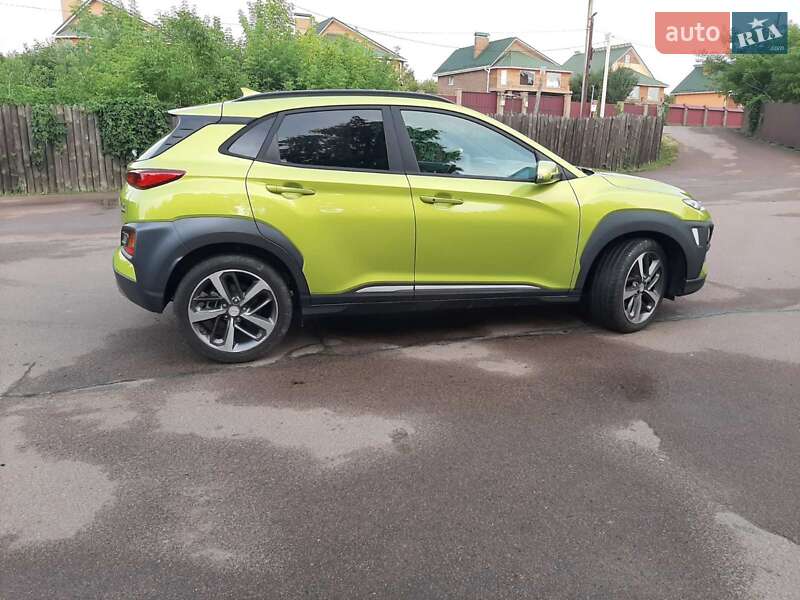 Внедорожник / Кроссовер Hyundai Kona 2019 в Сумах
