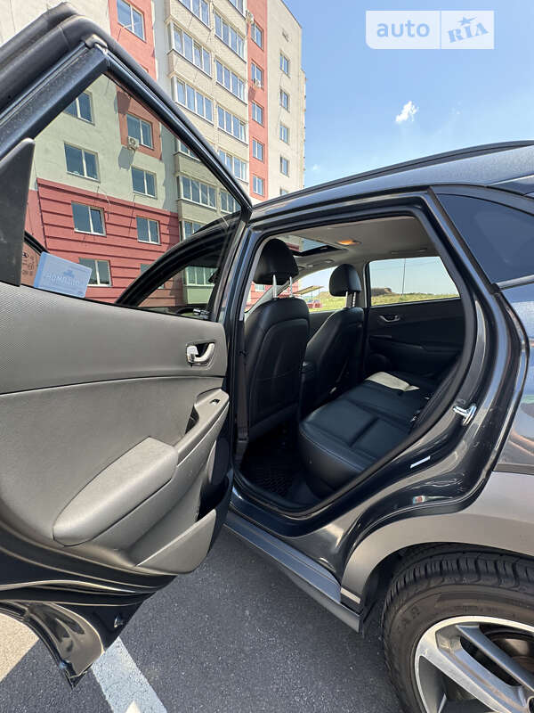 Внедорожник / Кроссовер Hyundai Kona 2018 в Виннице