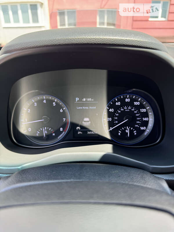 Внедорожник / Кроссовер Hyundai Kona 2018 в Виннице