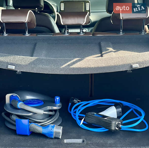 Внедорожник / Кроссовер Hyundai Kona 2018 в Нововолынске