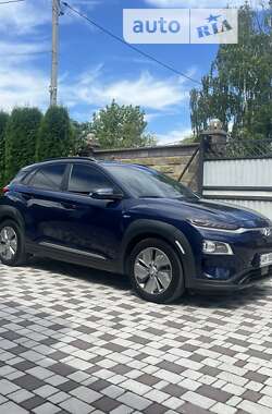 Внедорожник / Кроссовер Hyundai Kona 2020 в Звягеле