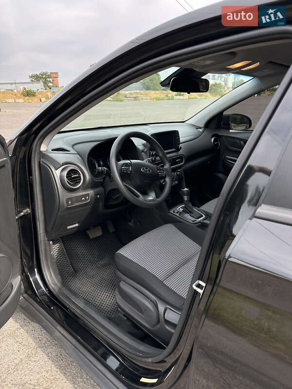 Внедорожник / Кроссовер Hyundai Kona 2020 в Полтаве