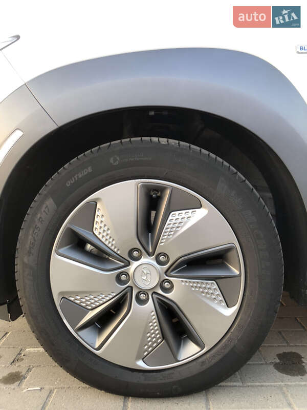 Внедорожник / Кроссовер Hyundai Kona 2018 в Ковеле