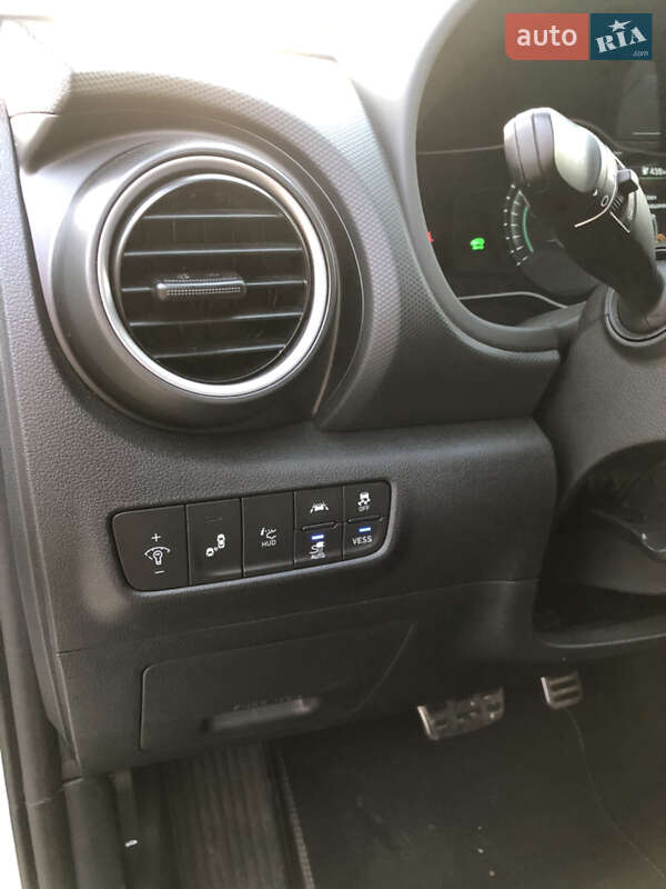 Внедорожник / Кроссовер Hyundai Kona 2018 в Ковеле