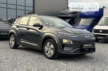 Внедорожник / Кроссовер Hyundai Kona 2020 в Ровно