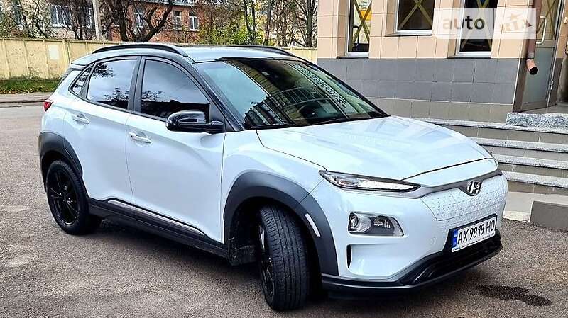 Внедорожник / Кроссовер Hyundai Kona 2019 в Львове