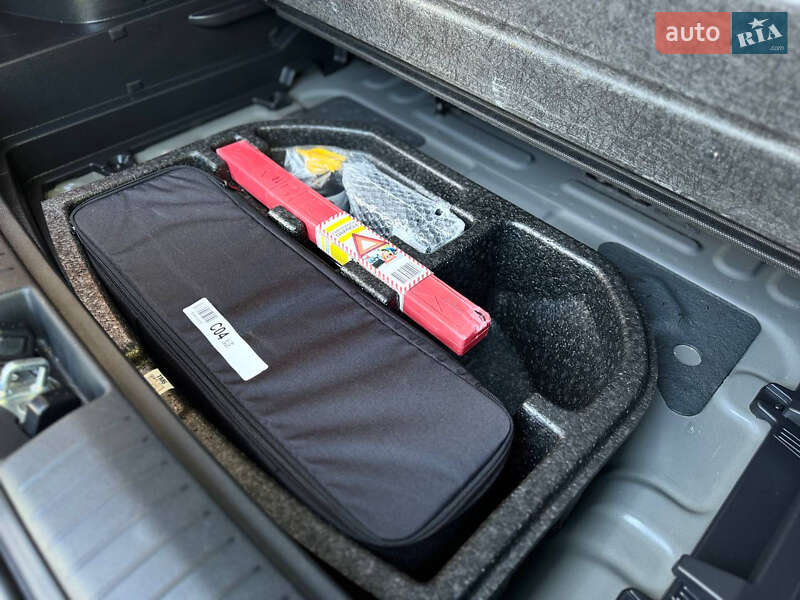 Позашляховик / Кросовер Hyundai Kona 2019 в Чернівцях