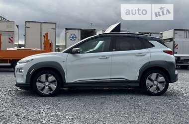 Внедорожник / Кроссовер Hyundai Kona 2020 в Ровно