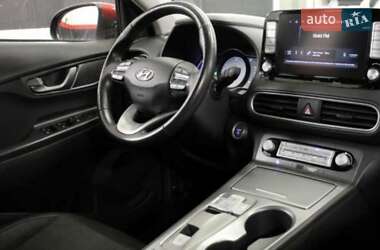 Внедорожник / Кроссовер Hyundai Kona 2019 в 