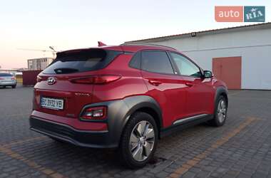 Позашляховик / Кросовер Hyundai Kona 2020 в Львові