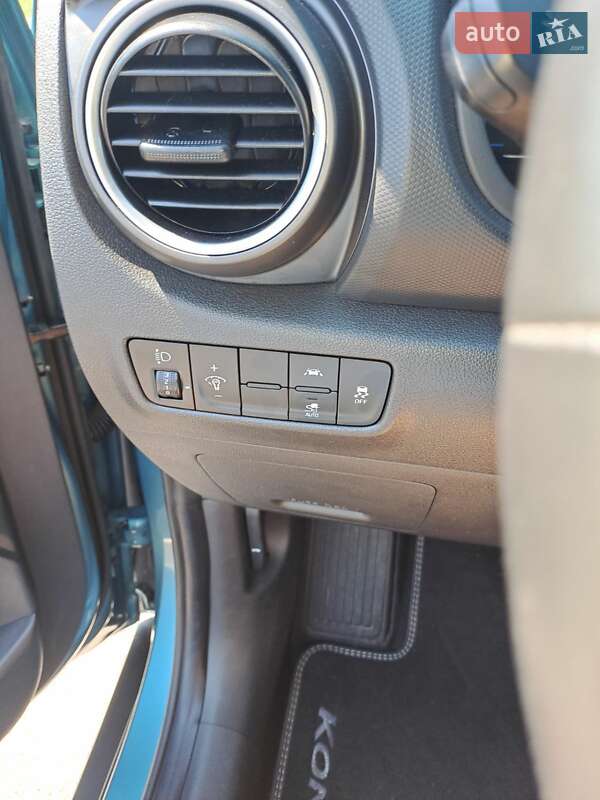 Внедорожник / Кроссовер Hyundai Kona 2020 в Ровно