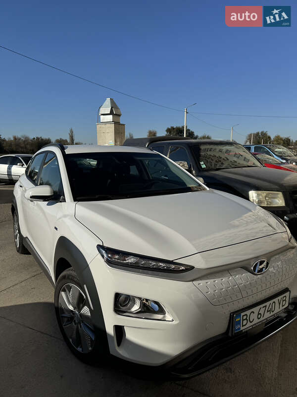 Внедорожник / Кроссовер Hyundai Kona 2020 в Одессе