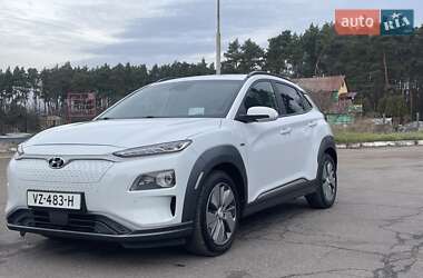 Внедорожник / Кроссовер Hyundai Kona 2019 в Дубно