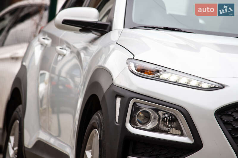 Позашляховик / Кросовер Hyundai Kona 2019 в Львові