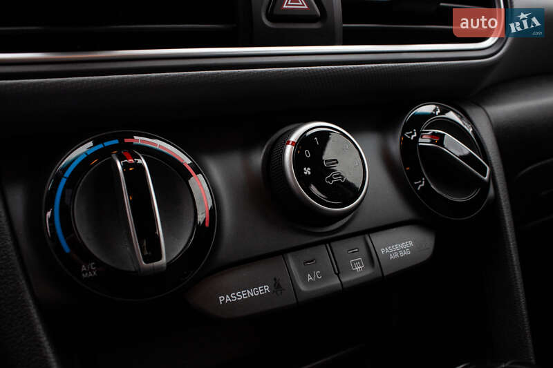 Позашляховик / Кросовер Hyundai Kona 2019 в Львові