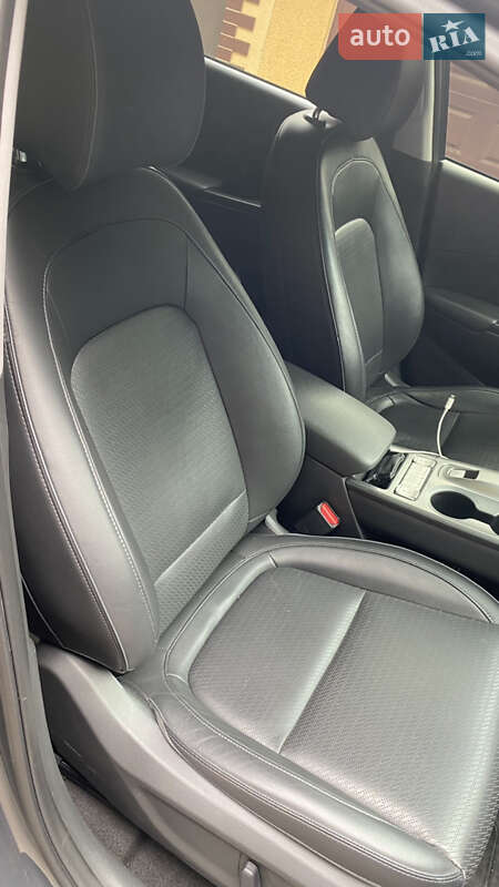 Внедорожник / Кроссовер Hyundai Kona 2019 в Одессе