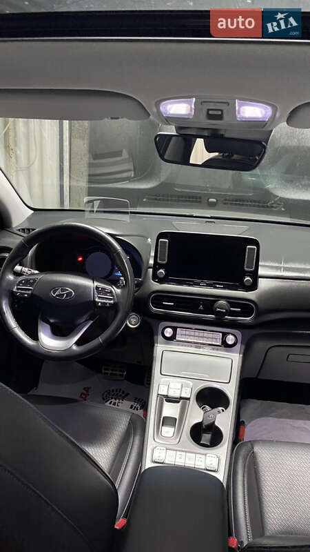 Внедорожник / Кроссовер Hyundai Kona 2019 в Одессе