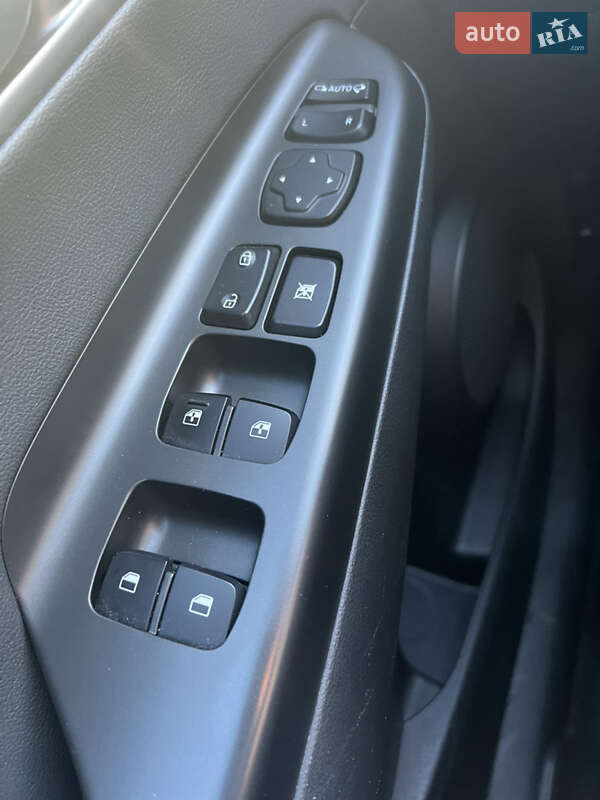 Внедорожник / Кроссовер Hyundai Kona 2019 в Полтаве