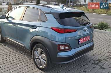 Внедорожник / Кроссовер Hyundai Kona 2019 в Черноморске