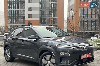 Позашляховик / Кросовер Hyundai Kona 2019 в Івано-Франківську