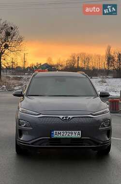 Позашляховик / Кросовер Hyundai Kona 2020 в Малині